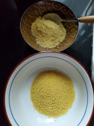 黄金小米粥的做法步骤：1