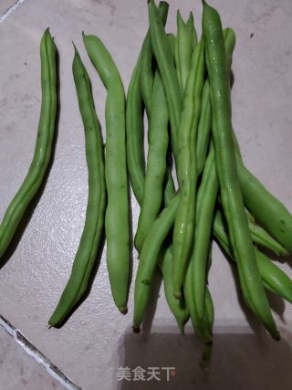 素炒四季豆丝的做法步骤：1