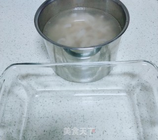 双色猪皮冻的做法步骤：11