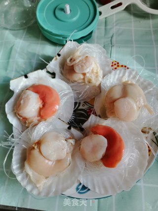 蒜蓉粉丝蒸扇贝的做法步骤：6