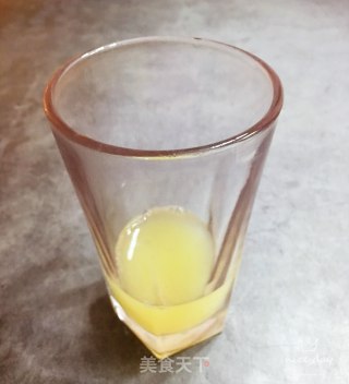 冰爽蜂蜜柠檬水的做法步骤：4