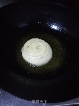 酱牛肉馅饼的做法步骤：8