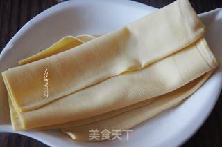 酸辣椒炒干豆腐的做法步骤：1