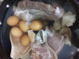 卤味拼盘的做法步骤：3