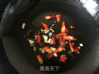 黄心菜平菇烩茄子的做法步骤：4