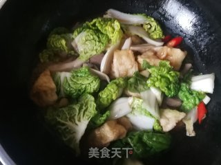 黄心菜平菇烩茄子的做法步骤：8