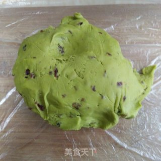 抹茶蔓越莓饼干的做法步骤：10