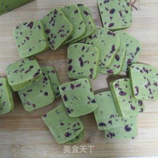 抹茶蔓越莓饼干的做法步骤：13