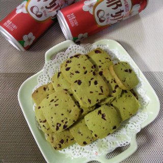 抹茶蔓越莓饼干的做法步骤：19