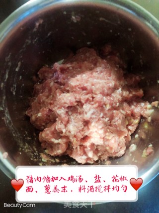 上汤狮子头的做法步骤：1