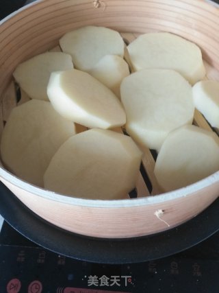富贵灯笼虾的做法步骤：1