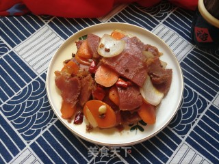 胡萝卜洋葱炒牛肉的做法步骤：11