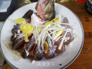 清蒸鲈鱼的做法步骤：5