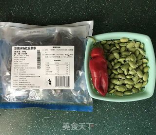 红极参烩毛豆的做法步骤：1
