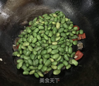 红极参烩毛豆的做法步骤：8