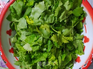 凉芹菜叶的做法步骤：2