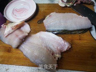松鼠桂鱼的做法步骤：2
