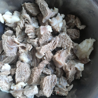 咖喱土豆炖牛腩的做法步骤：5