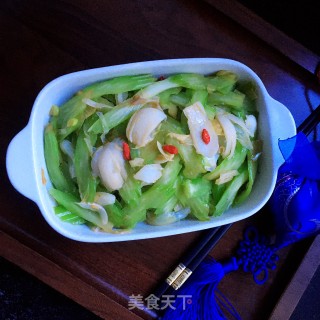 西芹百合的做法步骤：9