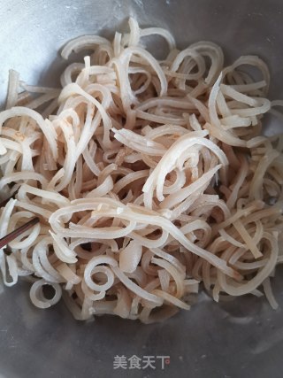 猪皮冻的做法步骤：2