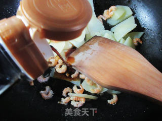 开洋炒土豆的做法步骤：5