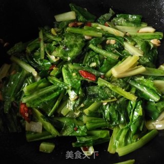 爆炒油麦菜的做法步骤：8