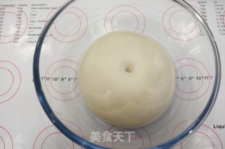 香肠披萨的做法步骤：6