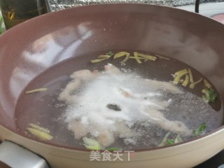 青菜虾滑汤的做法步骤：6