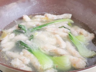 青菜虾滑汤的做法步骤：8