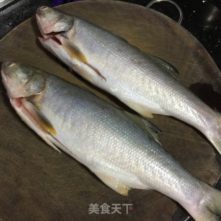 红烧马友鱼的做法步骤：1
