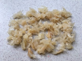 酸菜炒饭的做法步骤：2