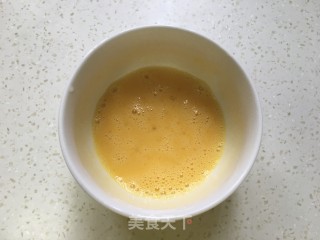 酸菜炒饭的做法步骤：3