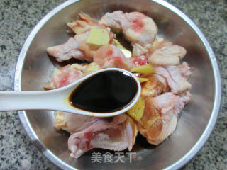 【电饭锅版】鱼香小鸡腿的做法步骤：3