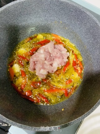 泡椒肉丝粉丝的做法步骤：8