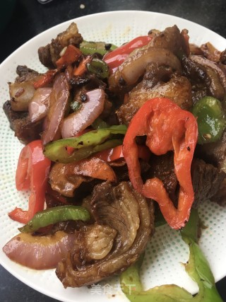 辣椒炒红烧牛腩的做法步骤：10