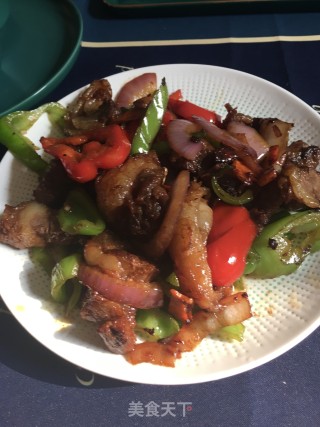 辣椒炒红烧牛腩的做法步骤：11