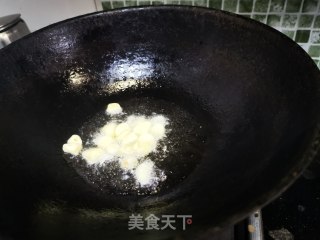 清炒鸡毛菜的做法步骤：2