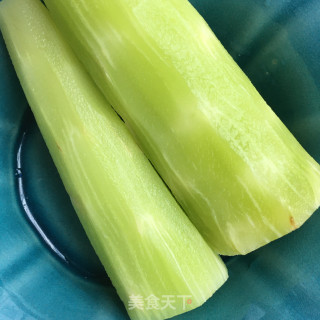 对虾干炒笋片的做法步骤：1