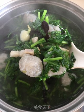 鲮鱼丸黑木耳汤的做法步骤：9