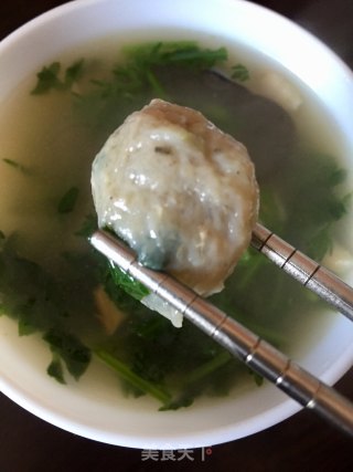 鲮鱼丸黑木耳汤的做法步骤：10