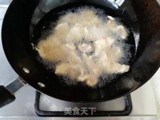 酸辣小酥肉的做法步骤：4