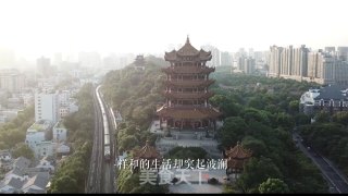 草莓抱抱蛋糕的做法步骤：20