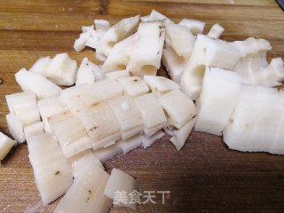 莲藕猪肉水饺的做法步骤：6