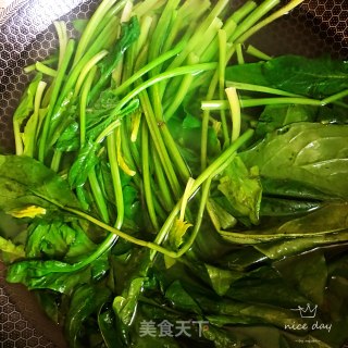 菠菜拌豆皮的做法步骤：3