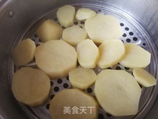 黄金土豆球的做法步骤：2