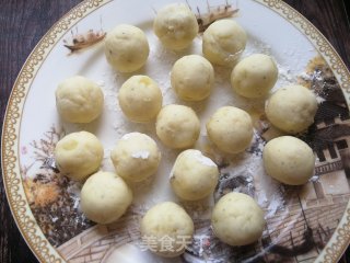 黄金土豆球的做法步骤：7