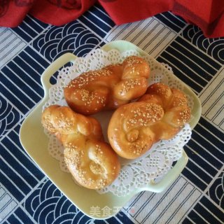 芝麻蜂蜜小麻花的做法步骤：13