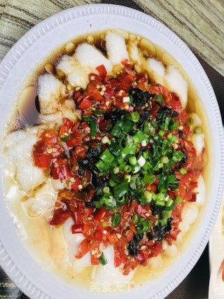 豆豉剁椒蒸龙利鱼的做法步骤：4
