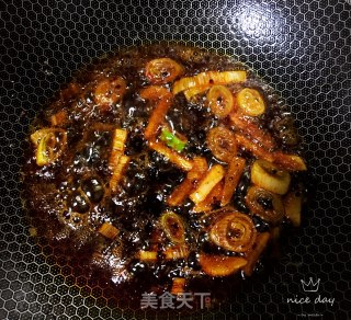 回锅肉炒圆白菜的做法步骤：5