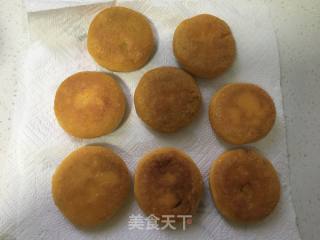 南瓜饼的做法步骤：9